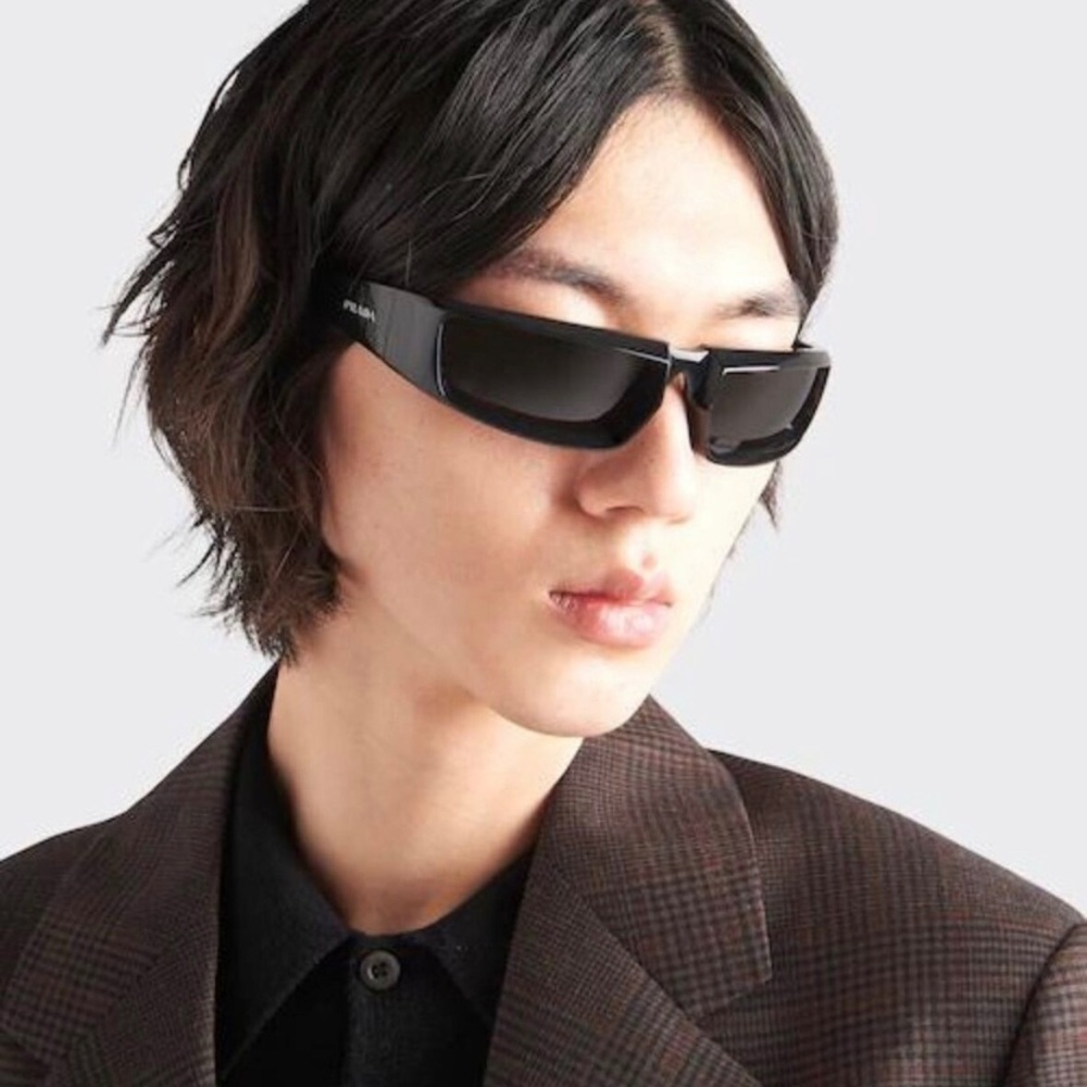 NEW PRADA PR25YS 1AB5S0 RUNWAY SUNGLASSES PRADA PR 25YS BLACK EYEWEAR SPR 25Y - Picture 6 of 14